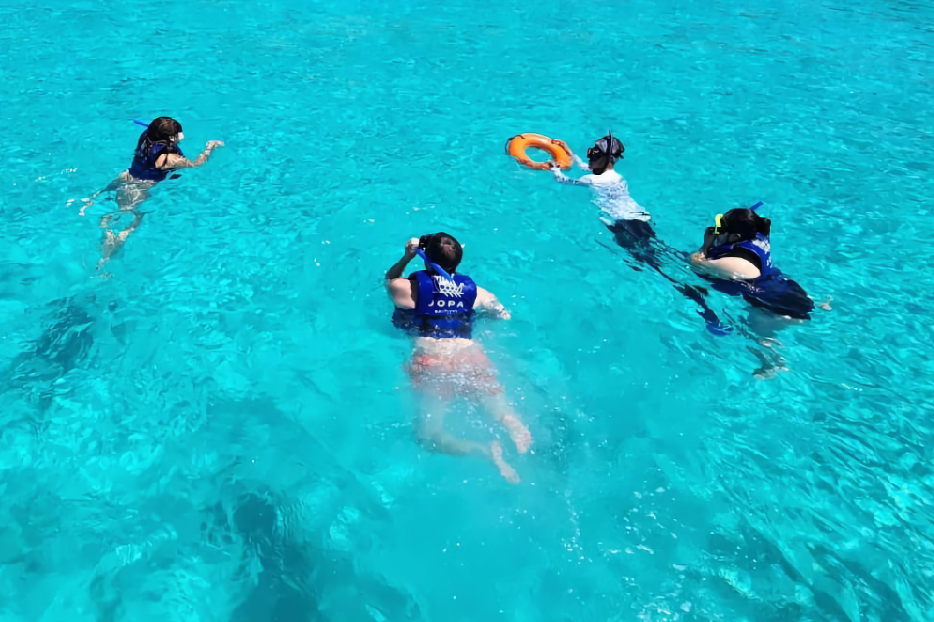 Imagen de  Yate Privado JOPA de Lujo para Grupos Exclusivos en Cancún