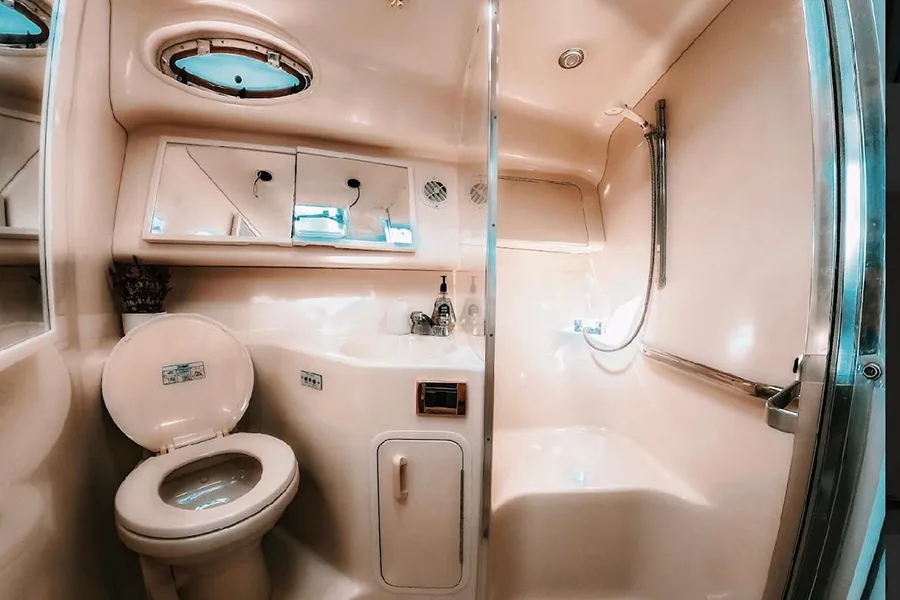 Imagen de  Sea Ray Yul10 Cancun – Alquiler de Yate Privado para Grupos Exclusivos