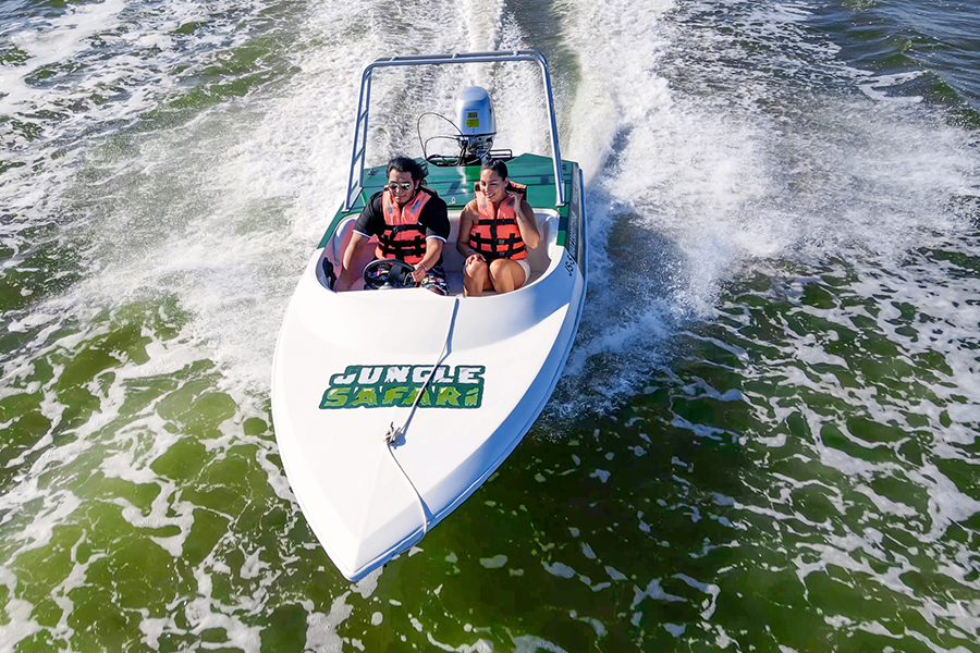 Tour Image  Speedboat Tour in Cancun: Adventure Through Nichupte Lagoon to Isla Blanca
