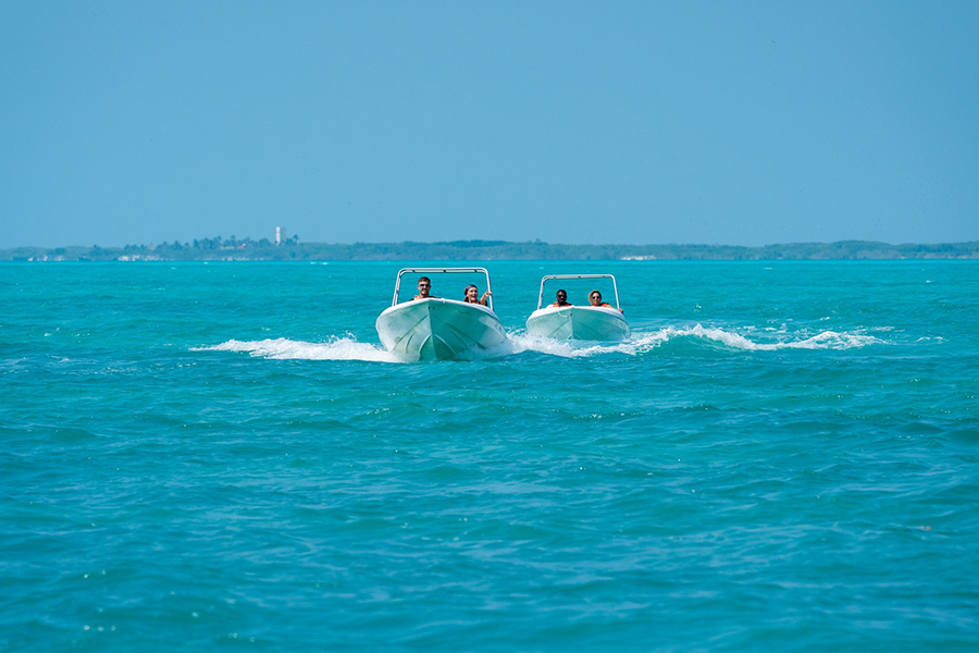 Tour Image  Speedboat Tour in Cancun: Adventure Through Nichupte Lagoon to Isla Blanca