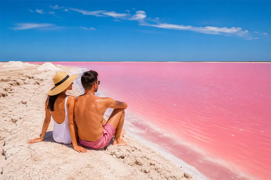 Imagen de  Las Coloradas y Rio Lagartos Tour desde Cancun: Descubre los Lagos Rosados y la Reserva de la Biosfera