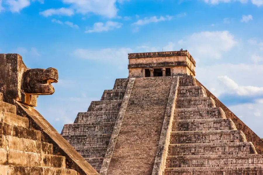 cover Chichen Itza Mexico plus Tour